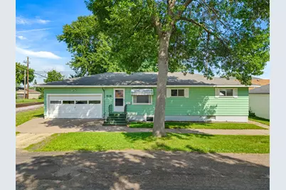 518 High Forest Street, Winona, MN 55987 - Photo 1