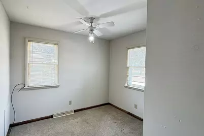36 E Ronning Avenue, Appleton, MN 56208 - Photo 7