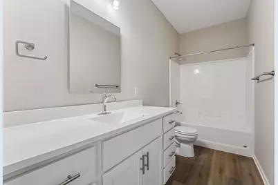 4905 Evergreen Drive N, Hugo, MN 55038 - Photo 11