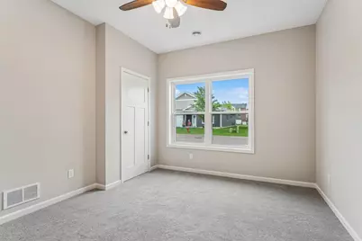 4905 Evergreen Drive N, Hugo, MN 55038 - Photo 9