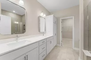 5184 Long Pointe Bay, Woodbury, MN 55129 - Photo 13