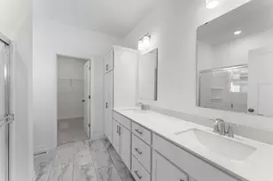 5184 Long Pointe Bay, Woodbury, MN 55129 - Photo 19