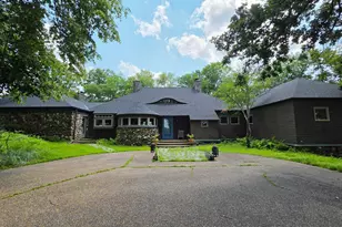 2465 French Lake Rd, Wayzata, MN 55391 - Photo 1