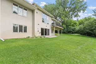 15183 Wayzata Blvd, Wayzata, MN 55391 - Photo 11