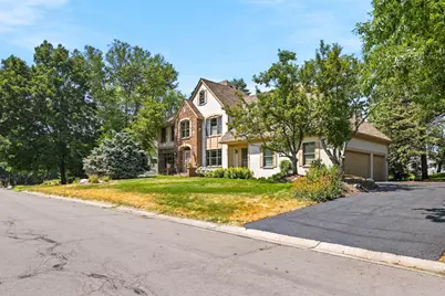 4819 137th Street W, Apple Valley, MN 55124 - Photo 3