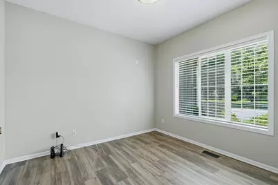 10190 Noble Court N, Brooklyn Park, MN 55443 - Photo 17