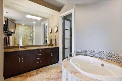 555 Oak Ridge Place #150, Hopkins, MN 55305 - Photo 21