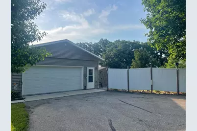 3925 8th Street NE, Willmar, MN 56201 - Photo 5