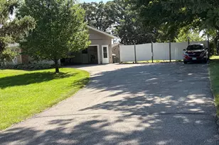 3925 8th St NE, Willmar, MN 56201 - Photo 7