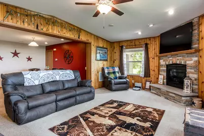 1009 County Road 10 NE, Osakis, MN 56360 - Photo 9