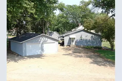 131 E Dineen Street, Sanborn, MN 56083 - Photo 23