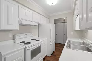 456 Summit Ave, Saint Paul, MN 55102 - Photo 13