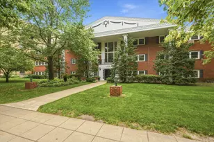 456 Summit Ave, Saint Paul, MN 55102 - Photo 1