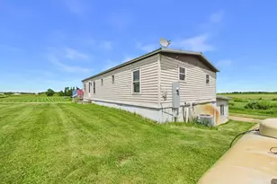 1428 Dove Rd, Holdingford, MN 56340 - Photo 1