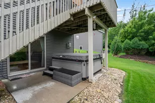 3993 Stone Point Dr NE, Rochester, MN 55906 - Photo 33