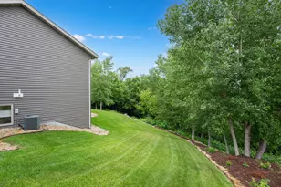 3993 Stone Point Dr NE, Rochester, MN 55906 - Photo 31