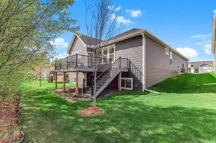 4648 Benjamin Pl, Woodbury, MN 55129 - Photo 31
