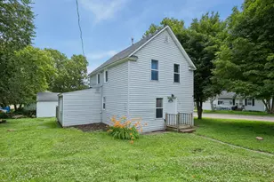 415 Francis St, Faribault, MN 55021 - Photo 1