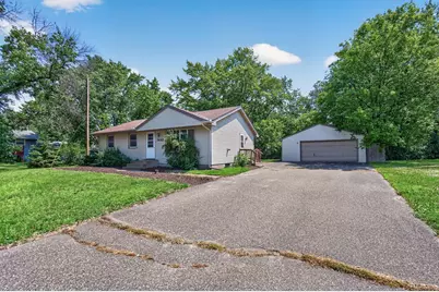 7432 Idaho Avenue N, Brooklyn Park, MN 55428 - Photo 23