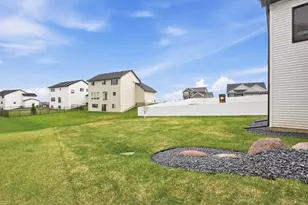 18348 Gibbon Ct, Lakeville, MN 55044 - Photo 47