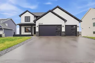 18348 Gibbon Ct, Lakeville, MN 55044 - Photo 3
