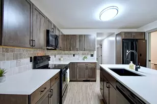 1308 Norwood St, Red Wing, MN 55066 - Photo 9