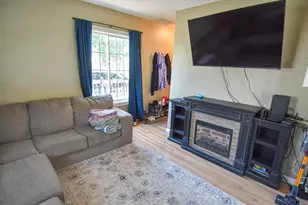 615 Markley Ave S, Thief River Falls, MN 56701 - Photo 5