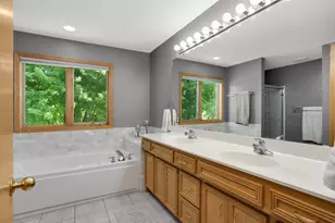 527 Hackmore Dr, Eagan, MN 55123 - Photo 35