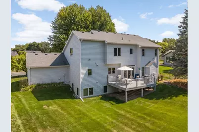 527 Hackmore Drive, Eagan, MN 55123 - Photo 3