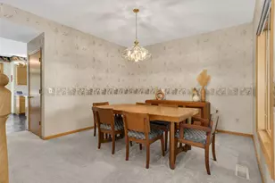 527 Hackmore Dr, Eagan, MN 55123 - Photo 29