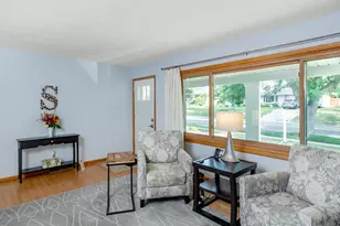 2628 Cedar Ave, White Bear Lake, MN 55110 - Photo 13