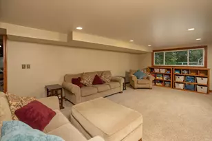 1424 Woodland Dr SW, Rochester, MN 55902 - Photo 19