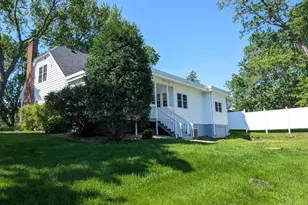 722 1st Ave SE, Long Prairie, MN 56347 - Photo 5
