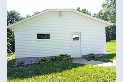 722 1st Avenue SE, Long Prairie, MN 56347 - Photo 9