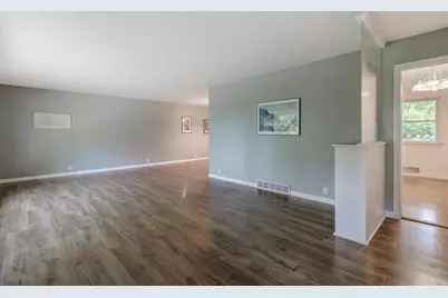 148 S Skyline Drive, Mankato, MN 56001 - Photo 7