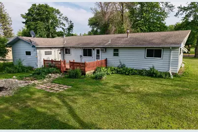 1519 6th Avenue, Mountain Lake, MN 56159 - Photo 3