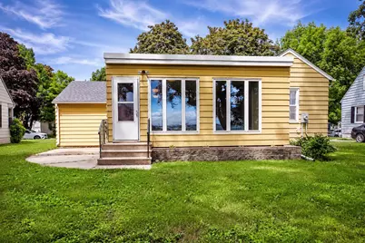 1407 4th Avenue SW, Austin, MN 55912 - Photo 7