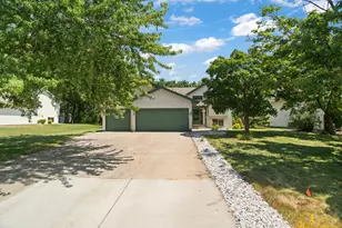 12399 Buchanan St NE, Blaine, MN 55434 - Photo 49