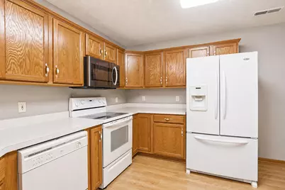 2102 Oak Tree Lane #A, Austin, MN 55912 - Photo 15