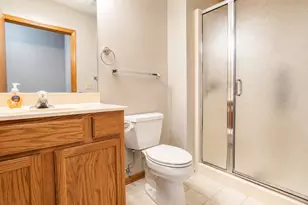2102 Oak Tree Ln, Austin, MN 55912 - Photo 25