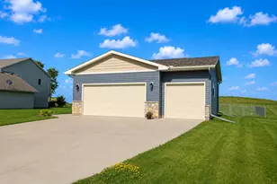 906 7th Ave, Wanamingo, MN 55983 - Photo 3