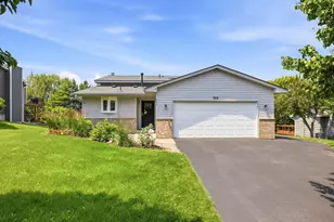 6799 Sunnyslope Dr N, Maple Grove, MN 55311 - Photo 3