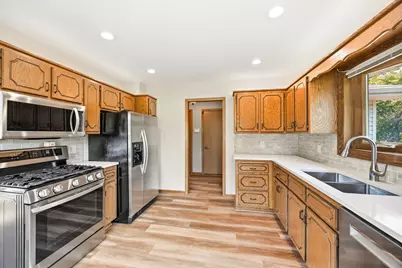 6799 Sunnyslope Drive N, Maple Grove, MN 55311 - Photo 5