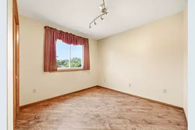 6799 Sunnyslope Drive N, Maple Grove, MN 55311 - Photo 13