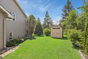 10028 Park Cir, Bloomington, MN 55420 - Photo 33