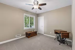 10673 Monticello Ln N, Maple Grove, MN 55369 - Photo 21