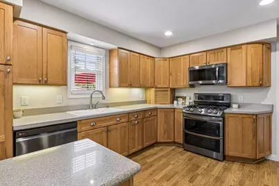 10673 Monticello Lane N, Maple Grove, MN 55369 - Photo 11