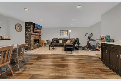 23063 Turquoise Street, Saint Augusta, MN 56301 - Photo 27