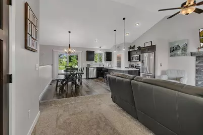 23063 Turquoise Street, Saint Augusta, MN 56301 - Photo 5