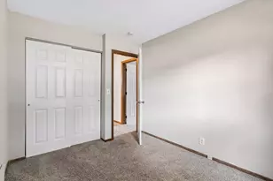 1849 Barry Dr, Newport, MN 55055 - Photo 15